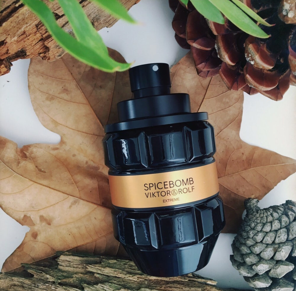 SPICEBOMB EXTREME By VIKTOR & ROLF 3.04 Eau De Parfum SPRAY For Men